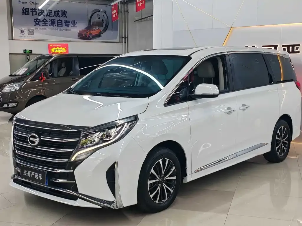 GAC Motor Trumpchi M8 — фото 1