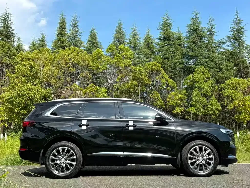 Buick Enclave — фото 6