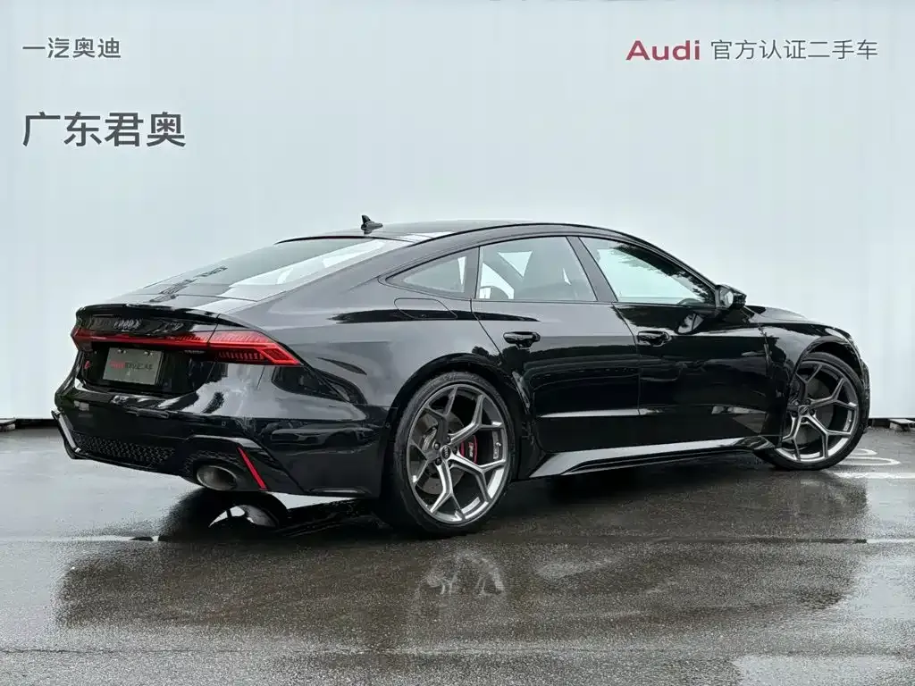 Audi RS 7 — фото 7