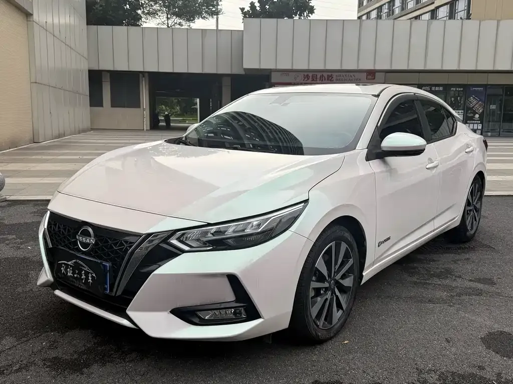 Nissan Sylphy — фото 1