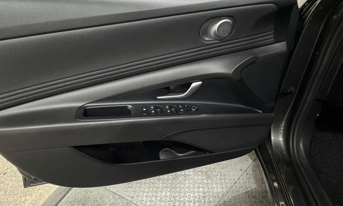 Hyundai AVANTE 2024 из KR, фото 7