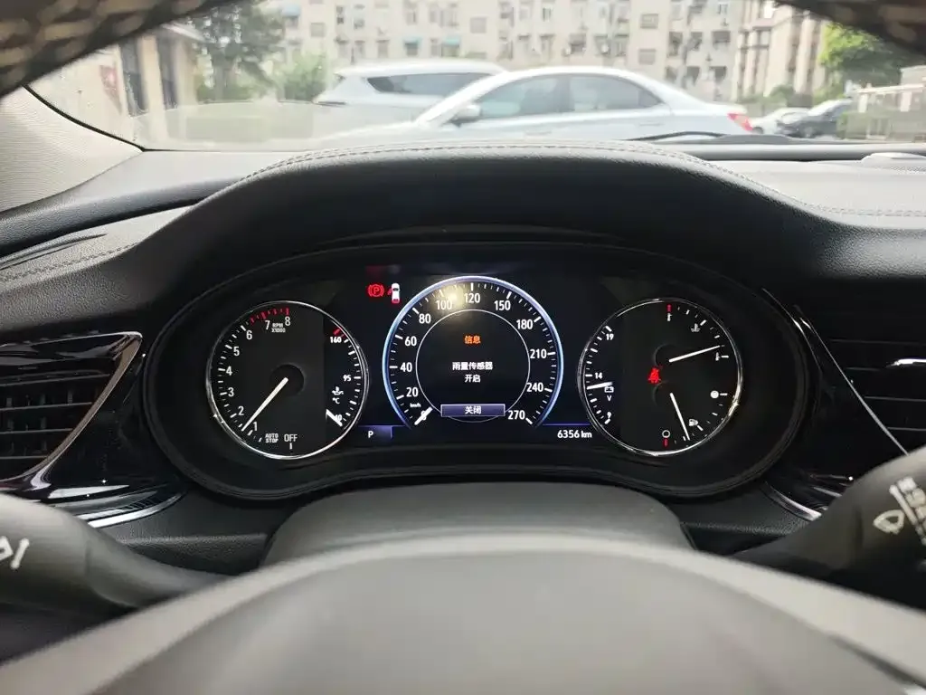Buick Regal — фото 10