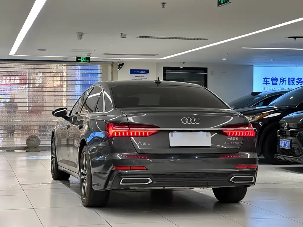Audi A6L — фото 5