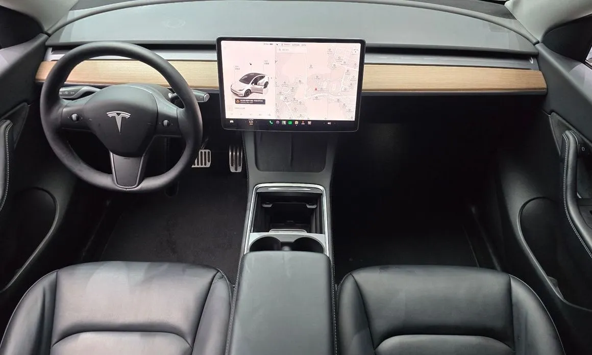 Tesla Model Y — фото 4
