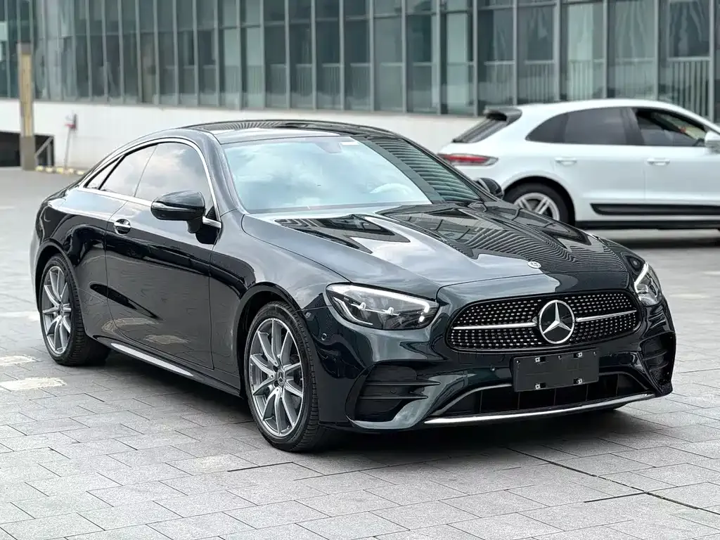 Mercedes-Benz E-Class (Import) — фото 5
