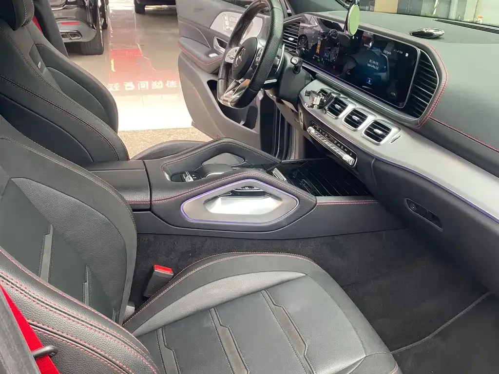 Mercedes-Benz GLE AMG — фото 6