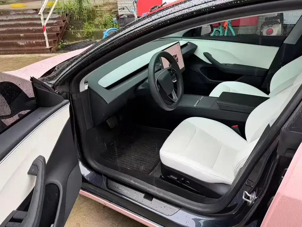 Tesla Model 3 — фото 4
