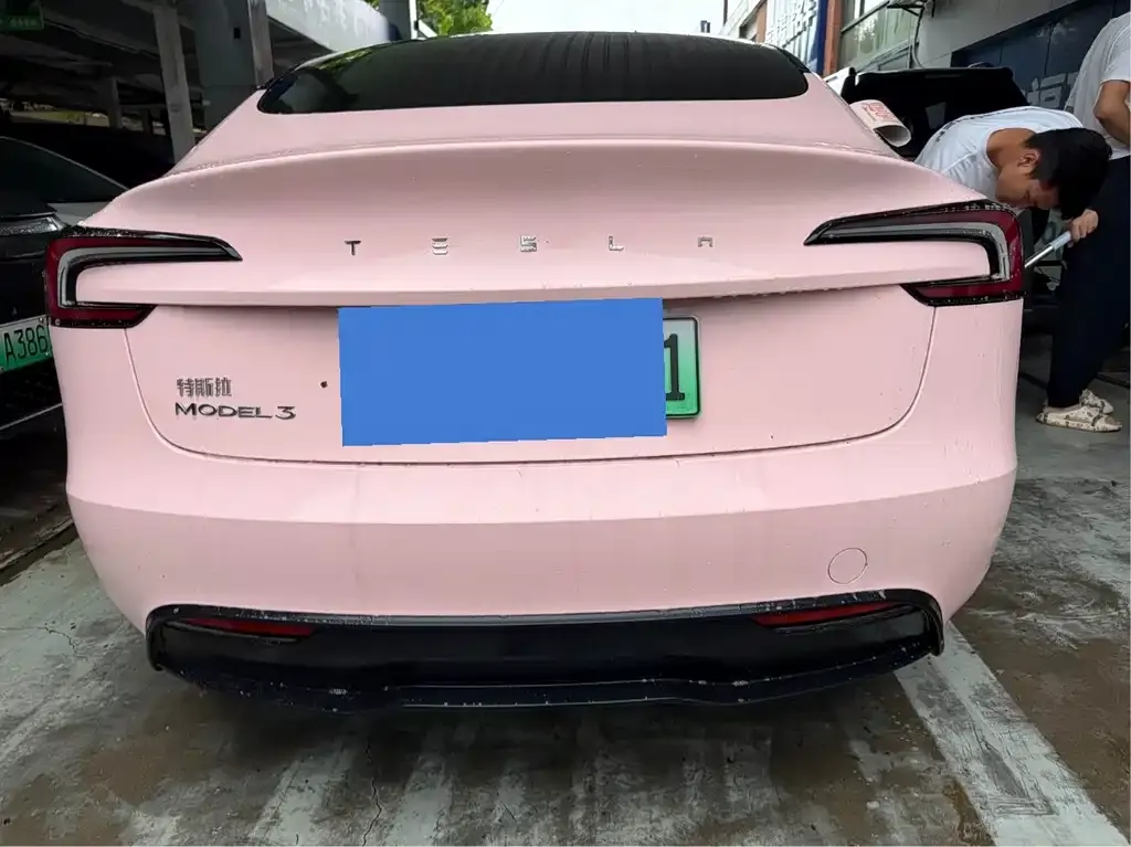 Tesla Model 3 — фото 5