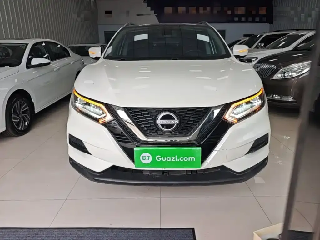 Nissan Qashqai — фото 3