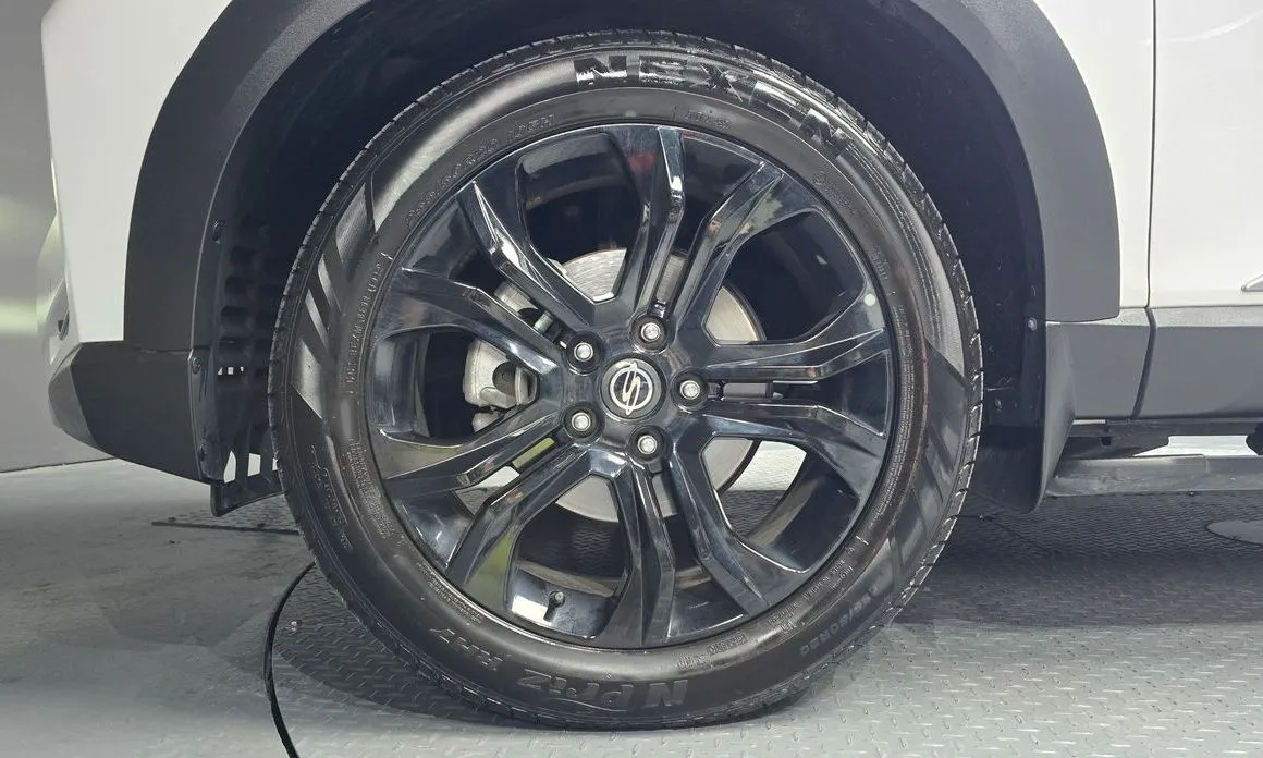 KG Mobility (Ssangyong) Rexton — фото 9