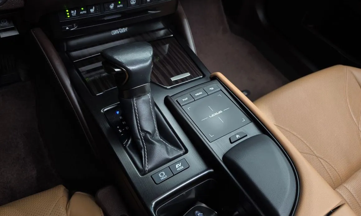 Lexus ES 2021 из KR, фото 6