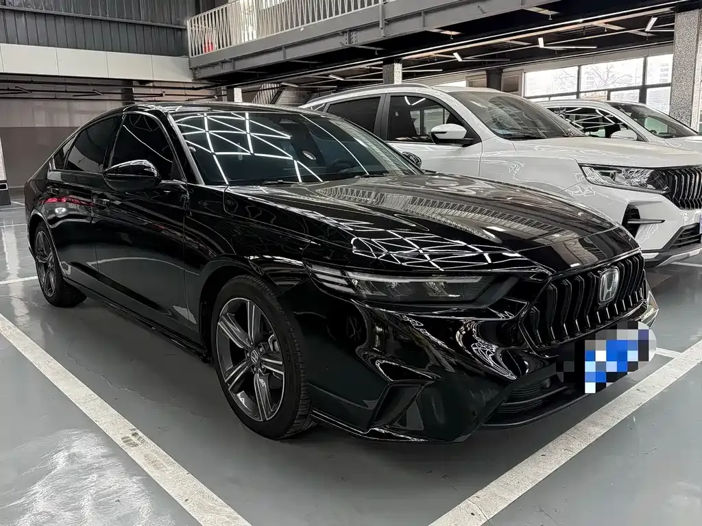 Honda Inspire 2024 из CN, фото 9