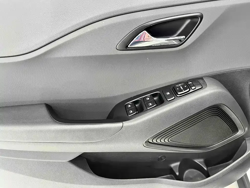 Hyundai ix35 — фото 10