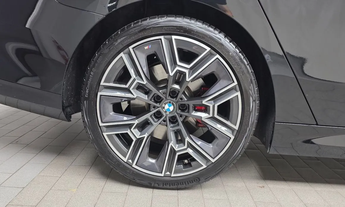 BMW 5-Series 2026 из KR, фото 5