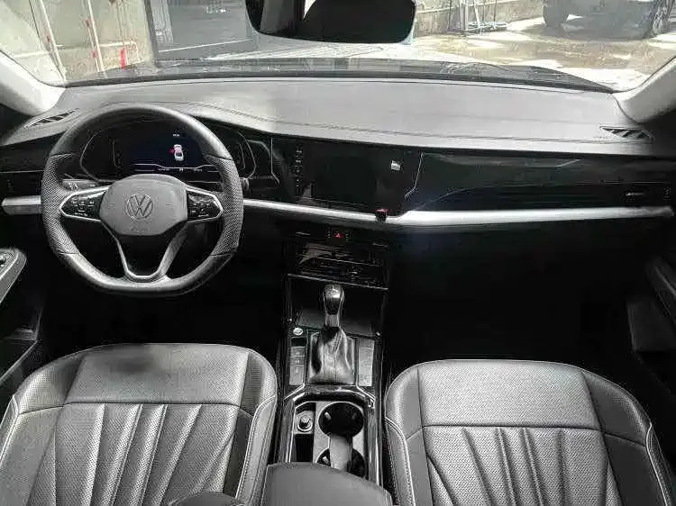 Volkswagen Passat — фото 9