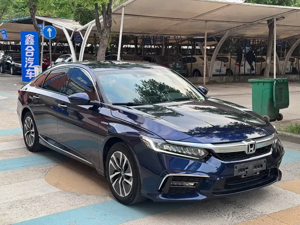 Honda Inspire — фото 10