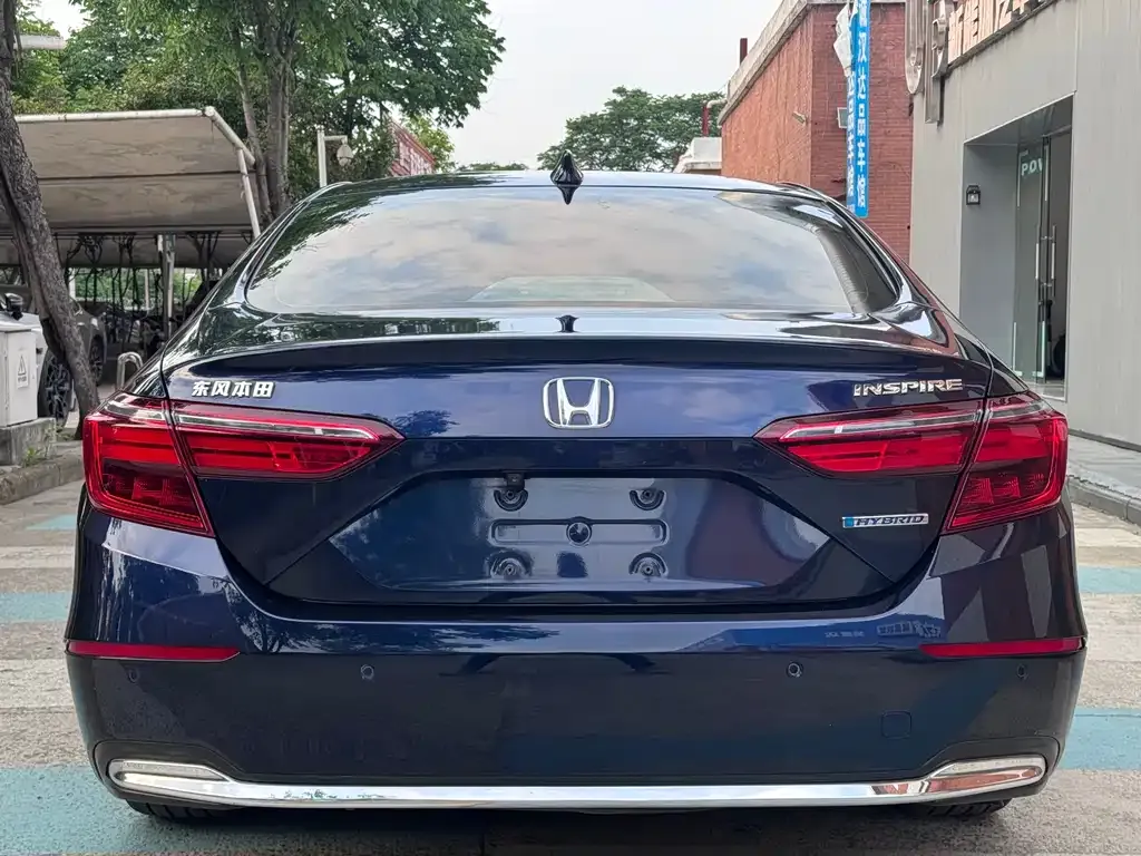 Honda Inspire — фото 3