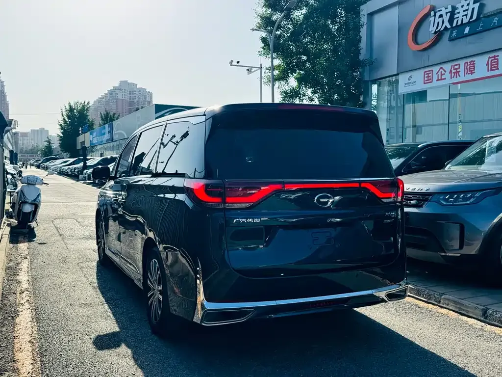 GAC Motor Trumpchi M8 — фото 6