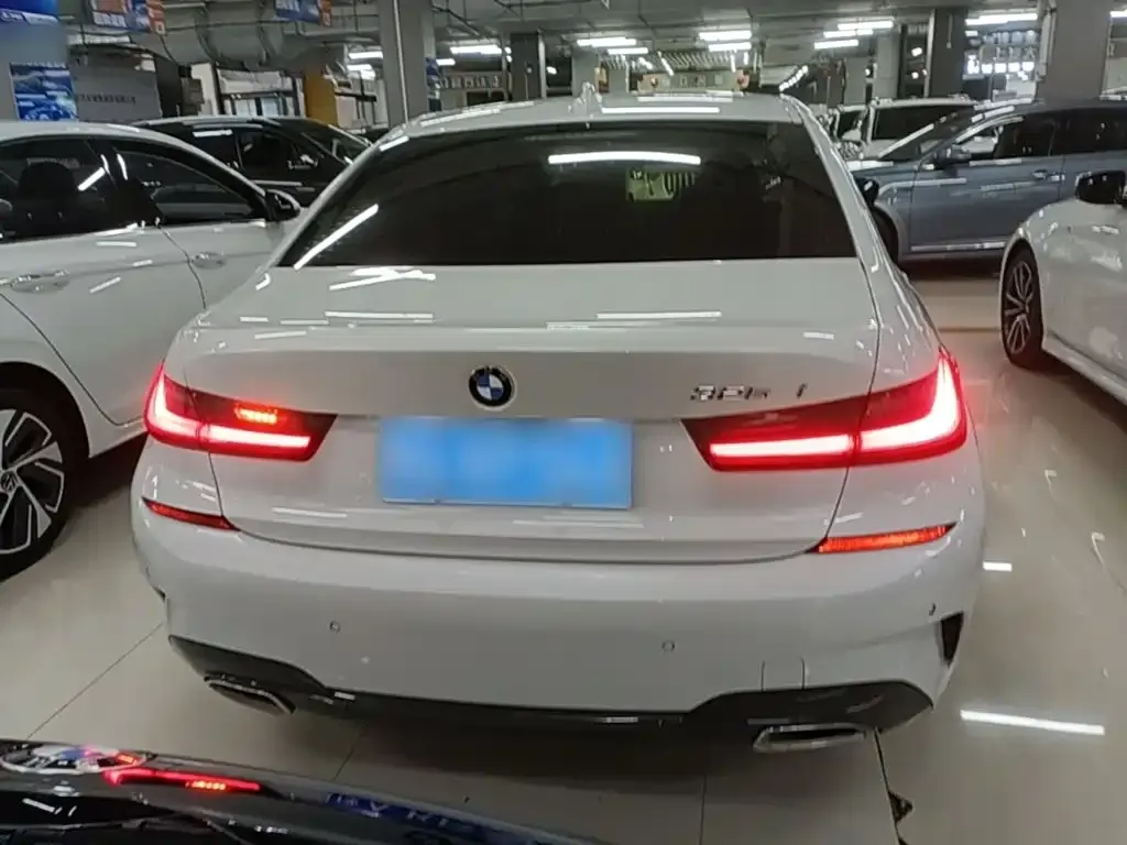 BMW 3 Series — фото 10