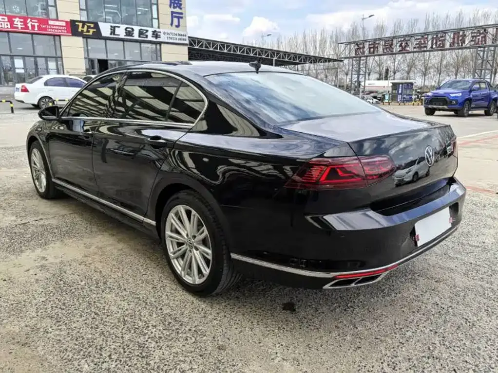 Volkswagen Magotan 2023 из CN, фото 8