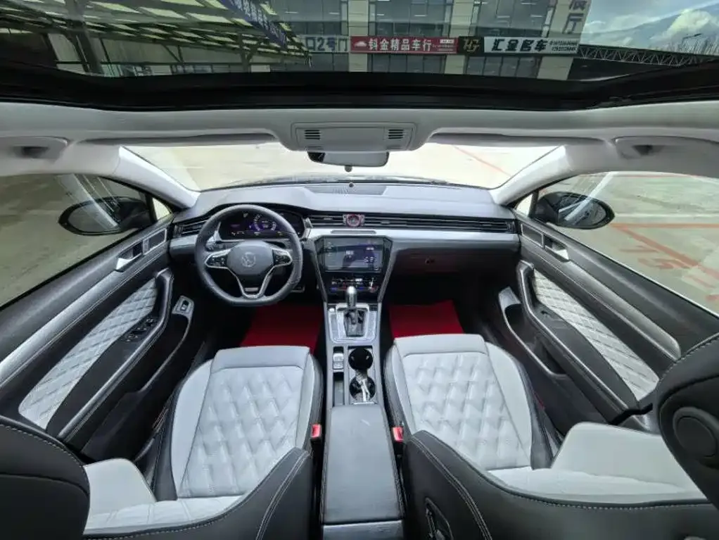 Volkswagen Magotan 2023 из CN, фото 5