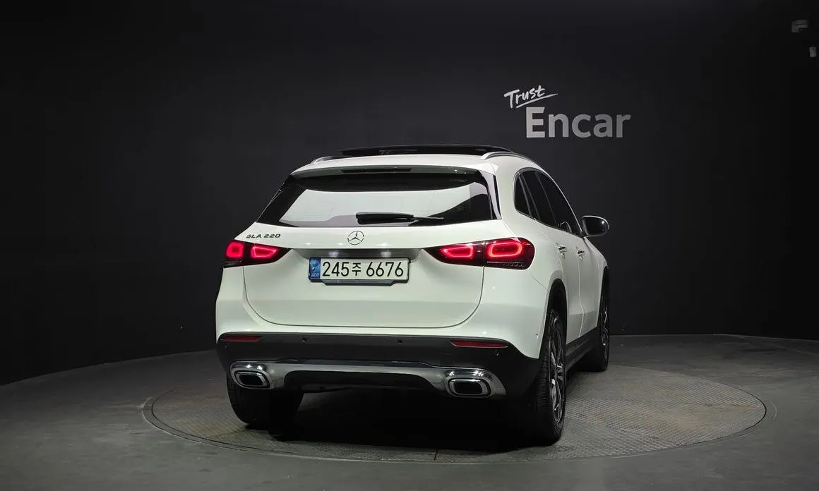 Mercedes-Benz GLA-Class — фото 4