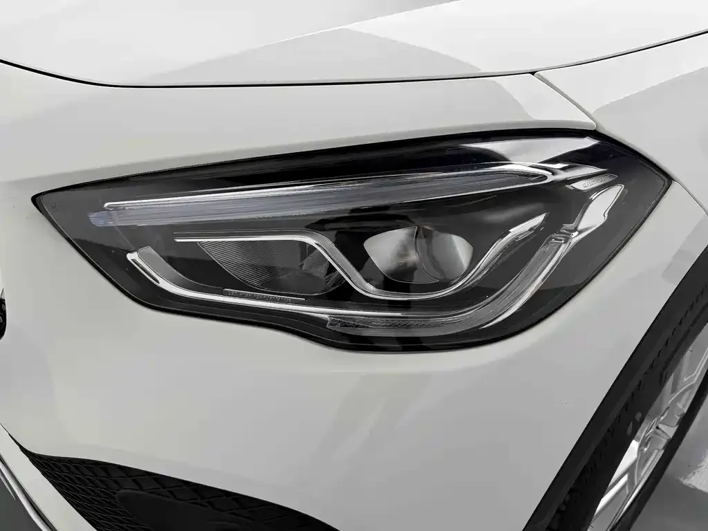 Mercedes-Benz GLA — фото 4