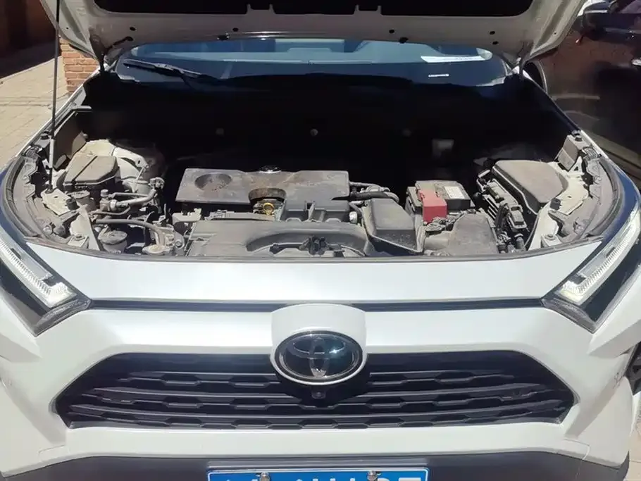 Toyota RAV4 2024 из CN, фото 6