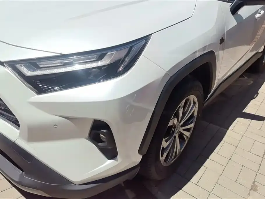 Toyota RAV4 2024 из CN, фото 9