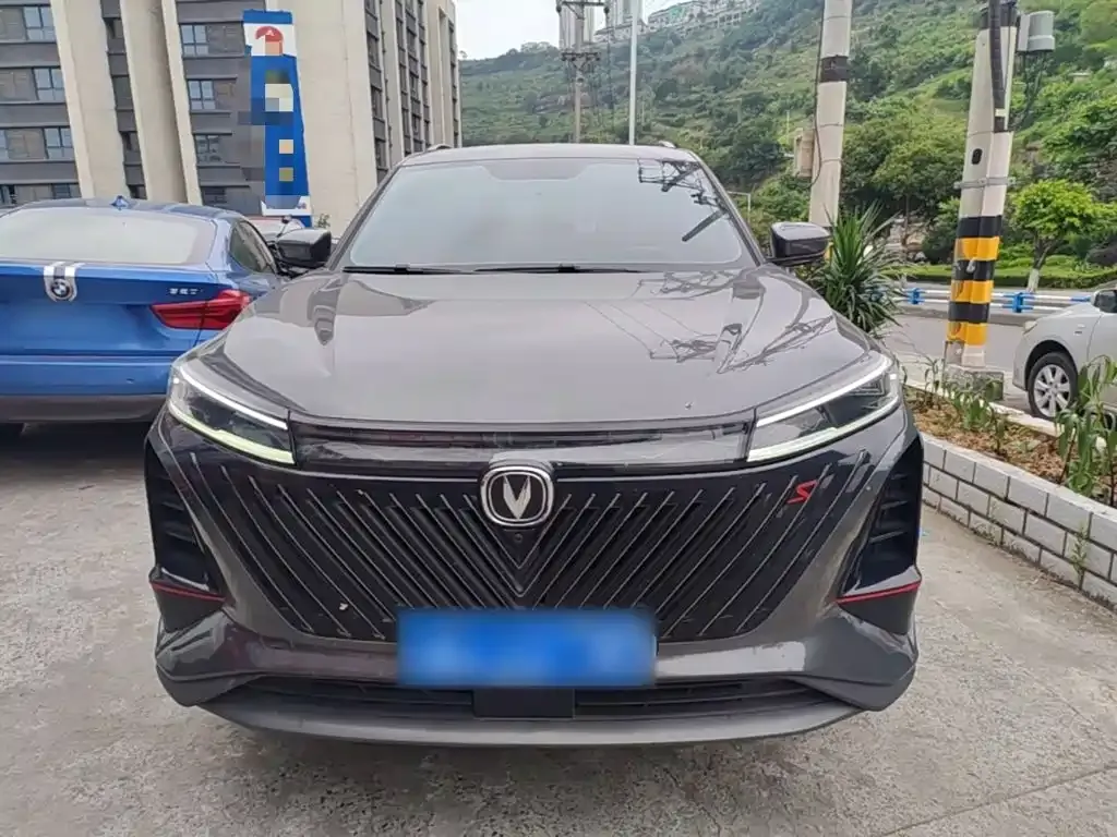 Changan CS75PLUS — фото 2