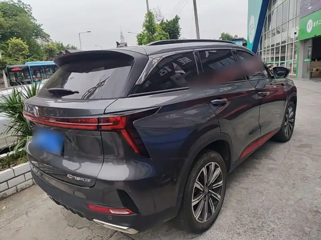 Changan CS75PLUS — фото 4