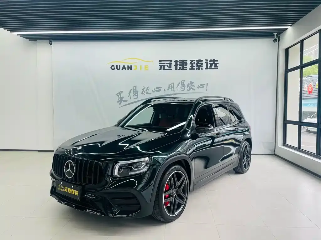 Mercedes-Benz GLB AMG