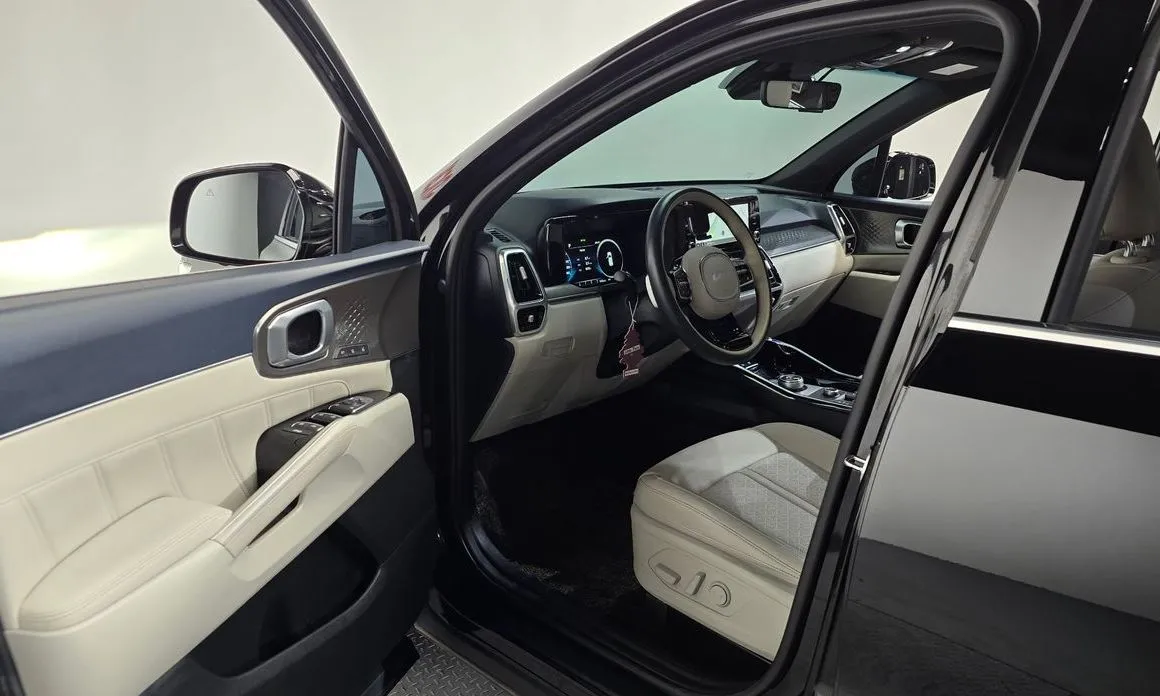 Kia Sorento — фото 5