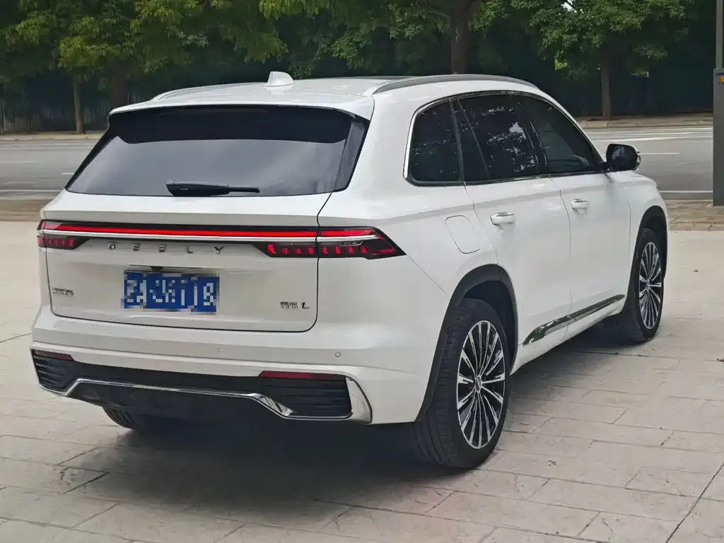 Geely Xingyue L — фото 7