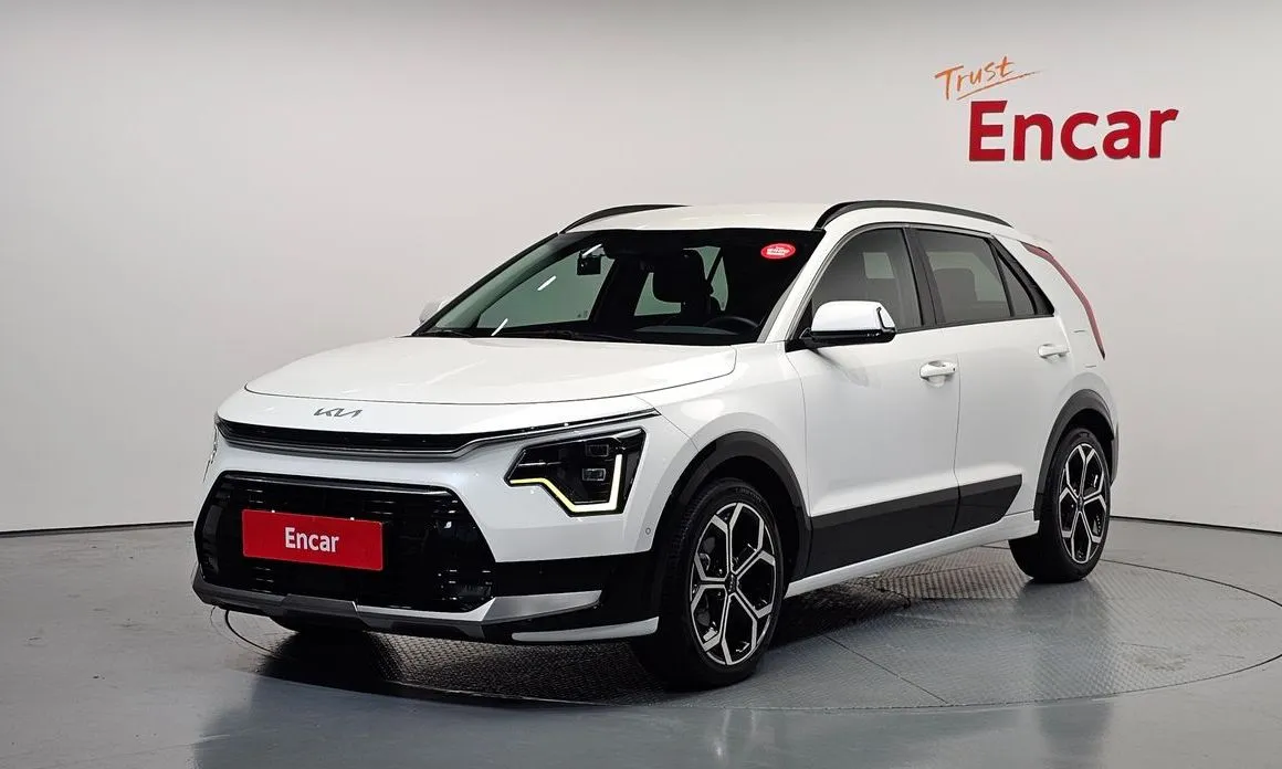 Kia Niro — фото 1