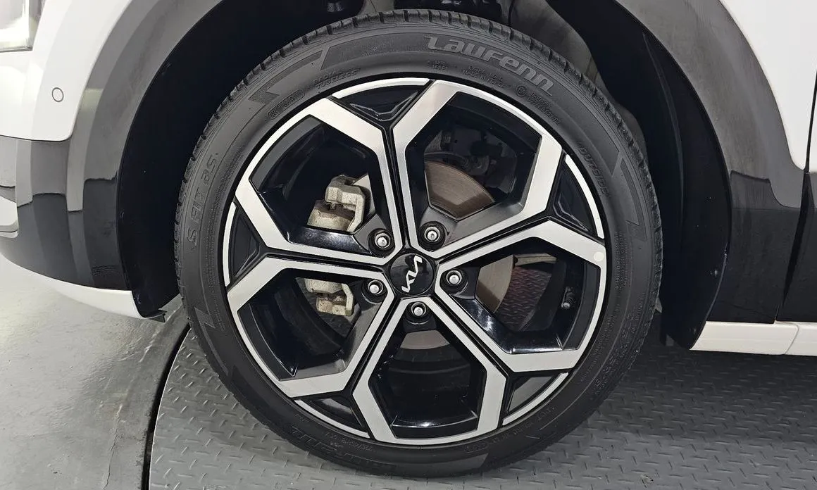 Kia Niro — фото 10
