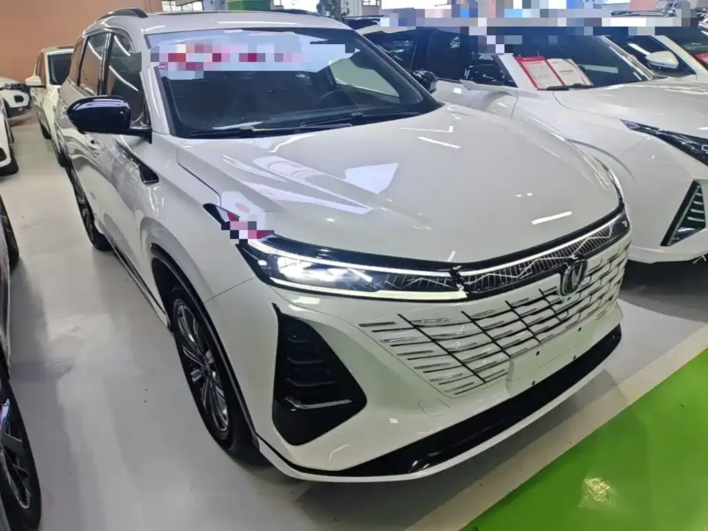 Changan CS75PLUS — фото 9