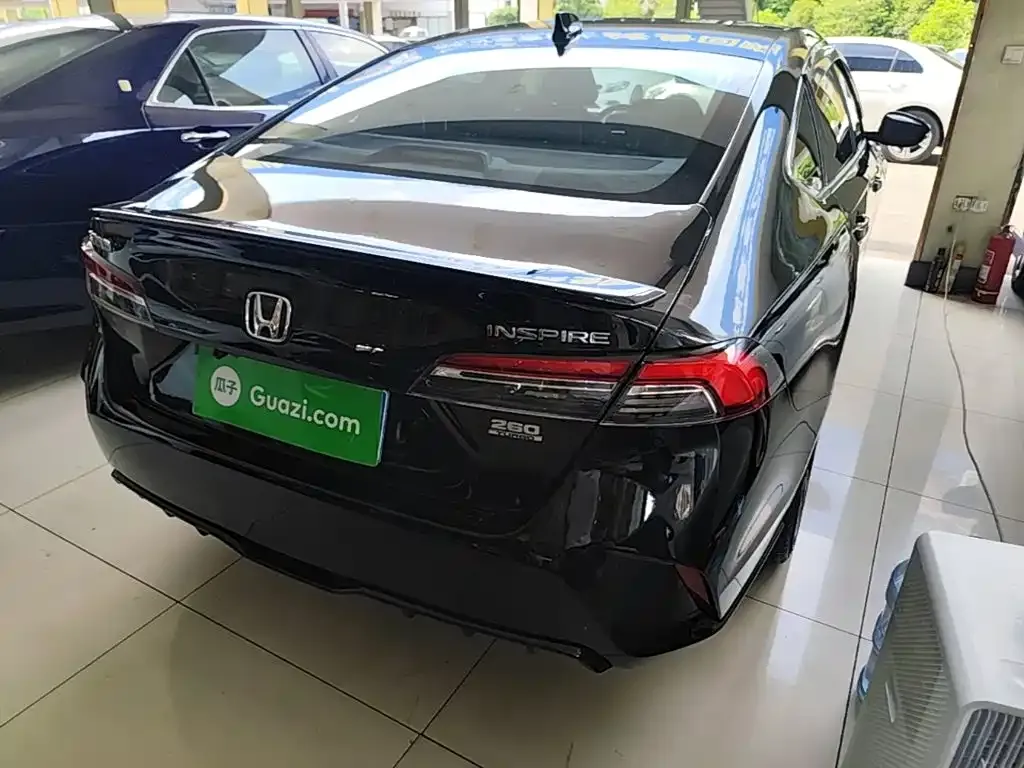 Honda Inspire — фото 9