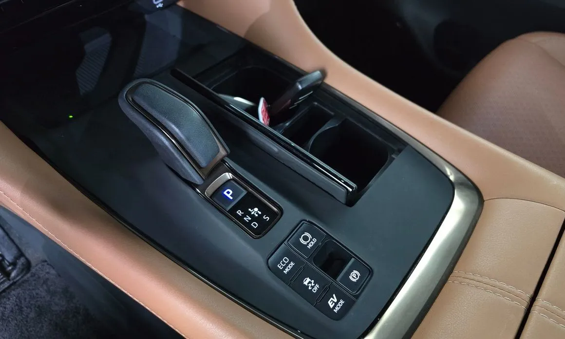 Toyota Alphard 2024 из KR, фото 3