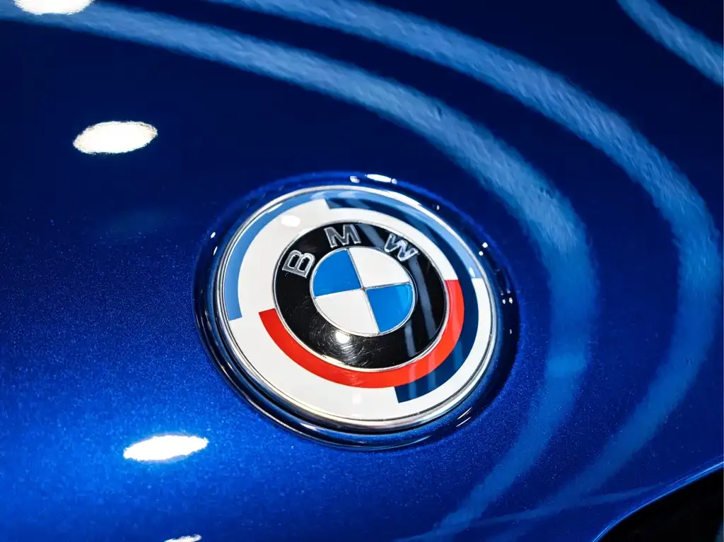 BMW M5 — фото 10