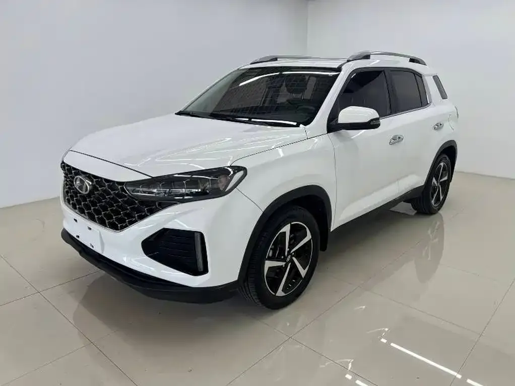 Hyundai ix35 — фото 1