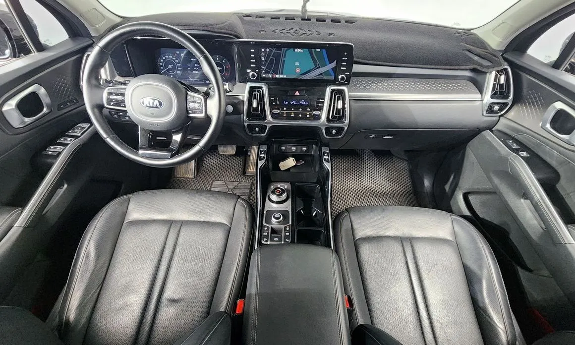 Kia Sorento — фото 10