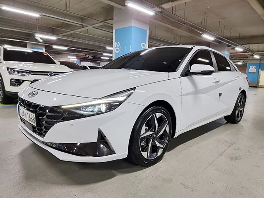 Hyundai AVANTE — фото 10