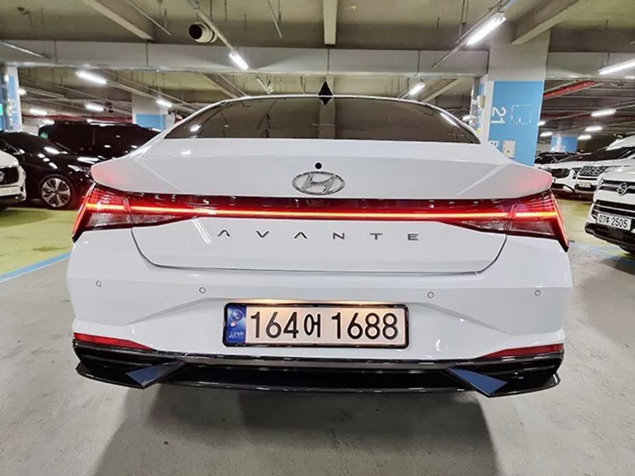Hyundai AVANTE — фото 9