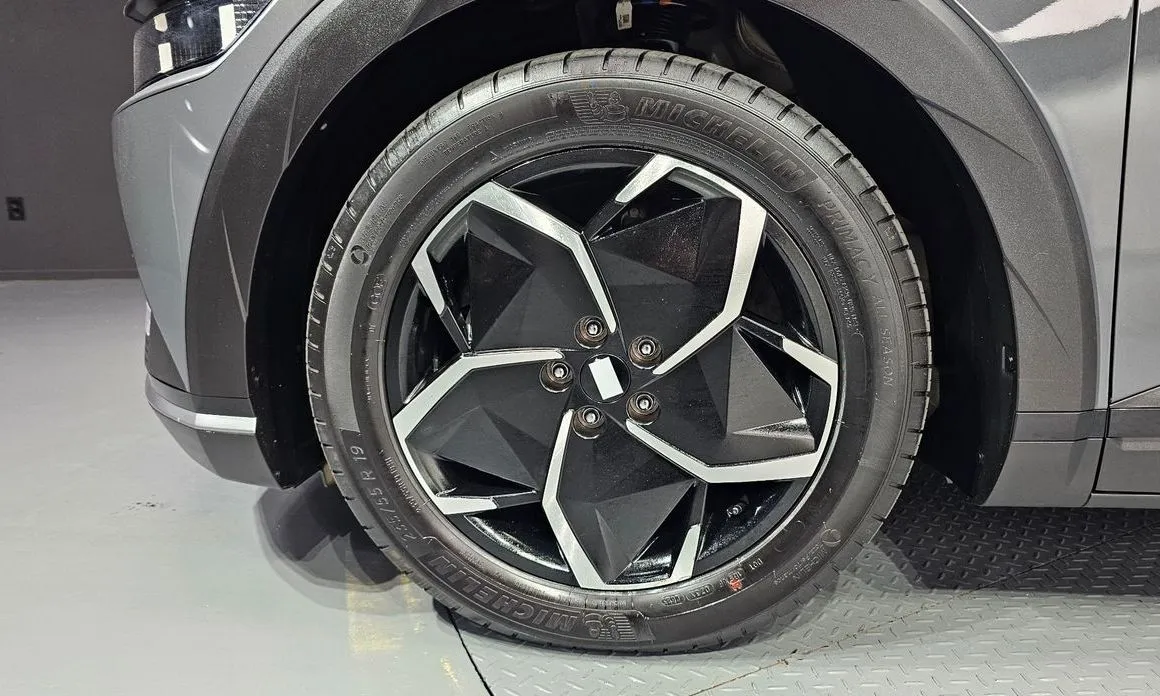Hyundai Ioniq5 — фото 9