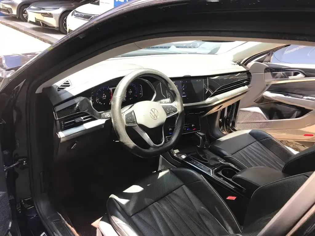 Volkswagen Passat — фото 2