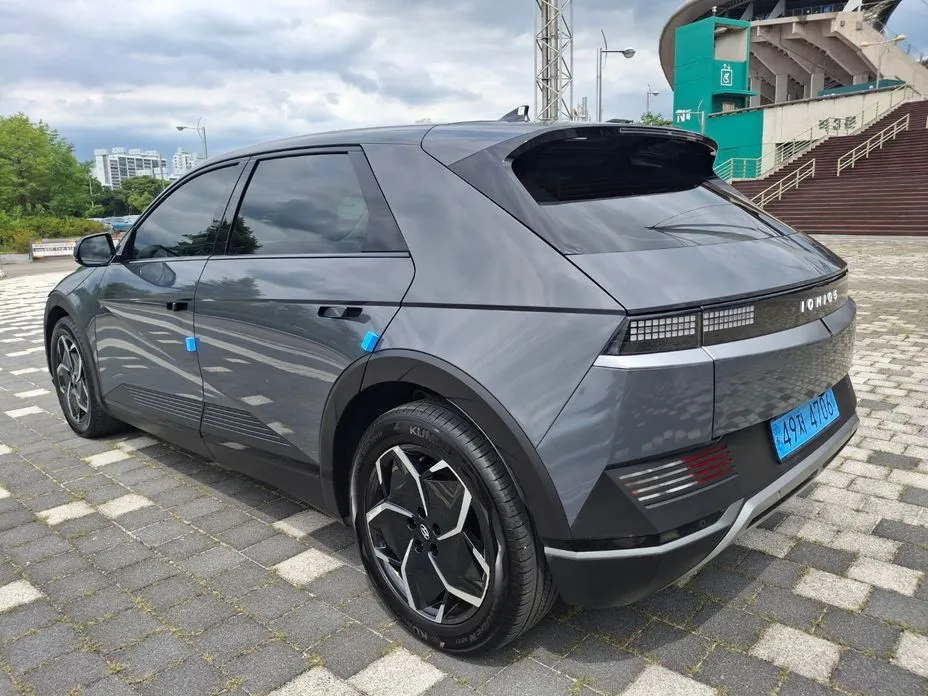 Hyundai Ioniq5 2023 из KR, фото 2