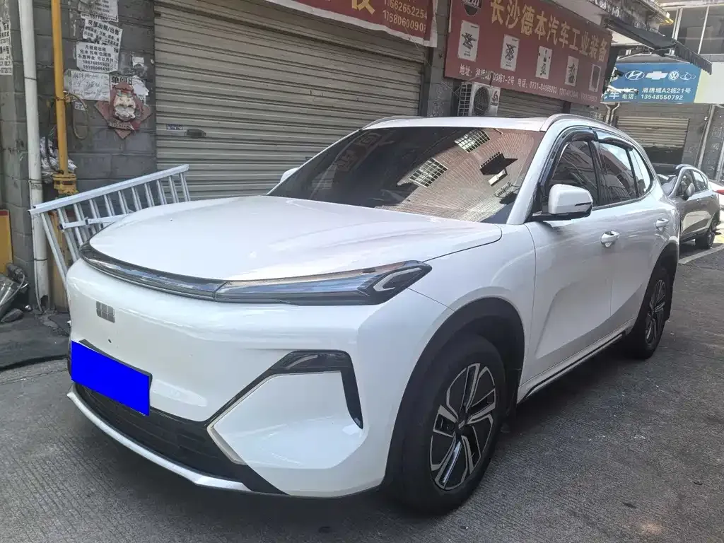 Geely Galaxy Xingjian 7 — фото 1