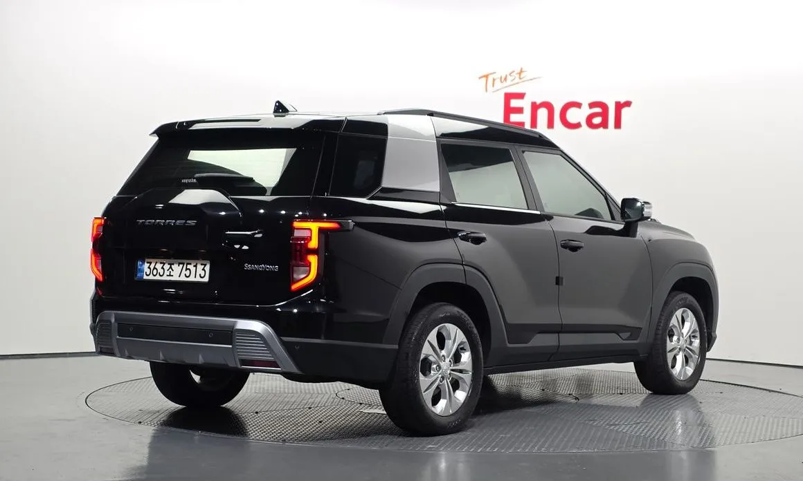 KG Mobility (Ssangyong) Torres 2023 из KR, фото 4