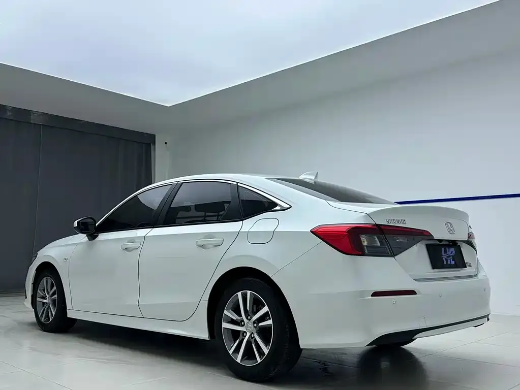 Honda Civic 2023 из CN, фото 4
